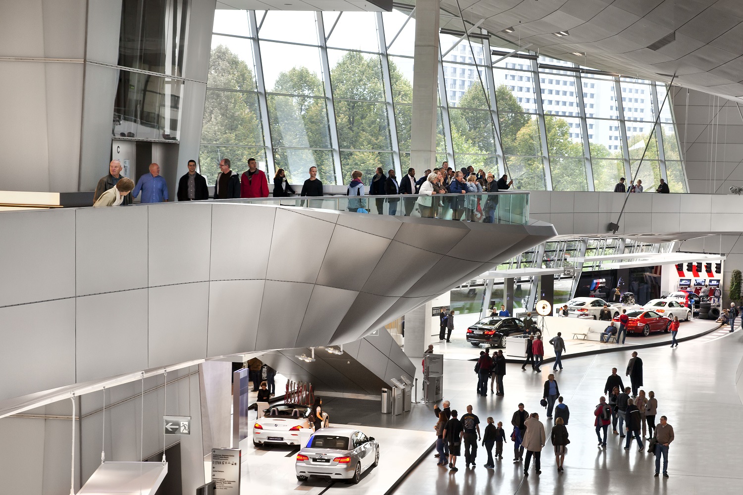 bmw-exhibition-bmw-w